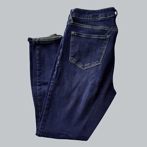 Old Navy Dark Wash Rockstar Super Skinny Jeans